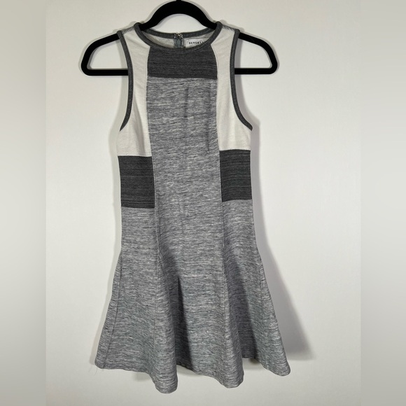 Derek Lam 10C Athleta Collab gray white colorblock dress sz XS tenniscore - Picture 1 of 5